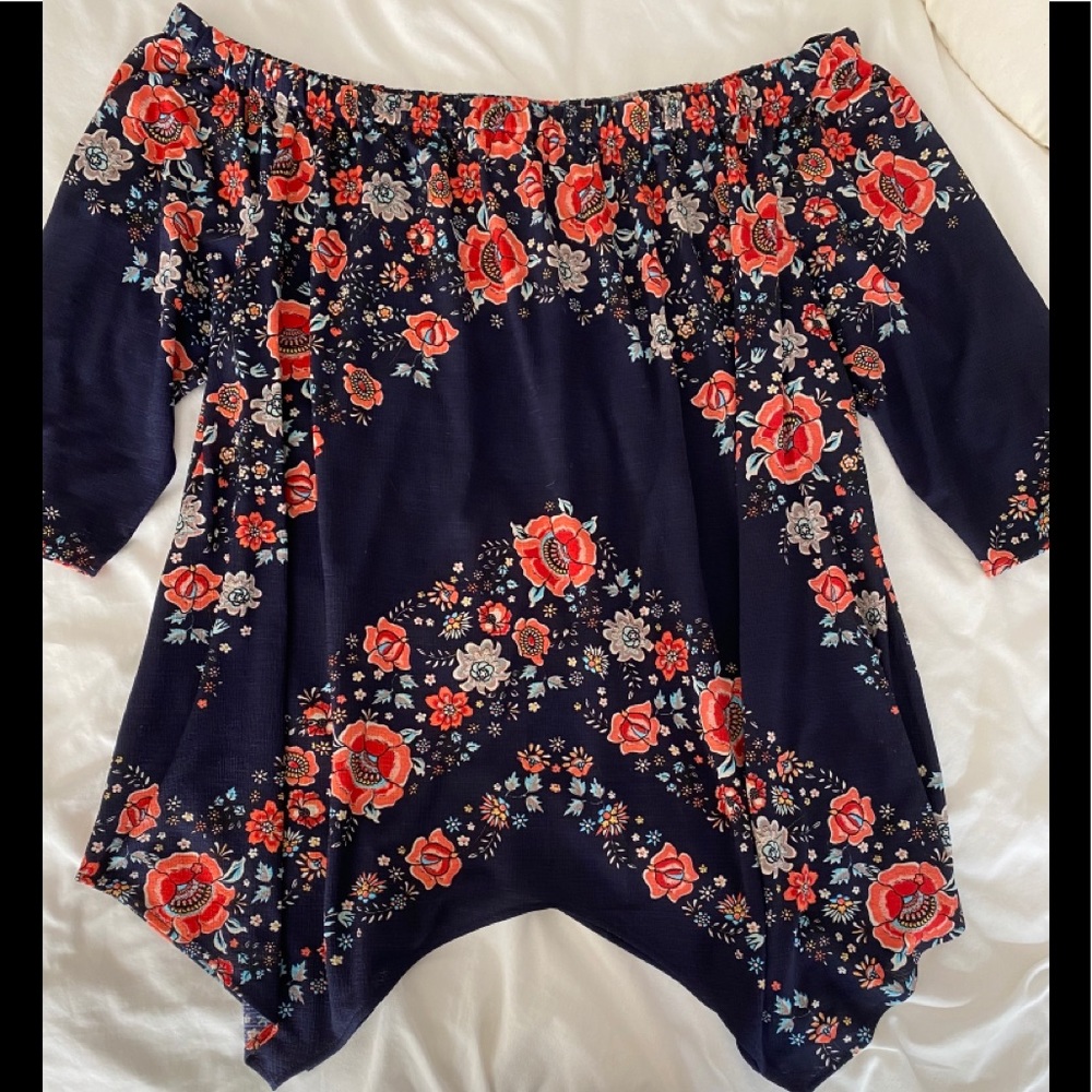 eci brand off the shoulder tunic